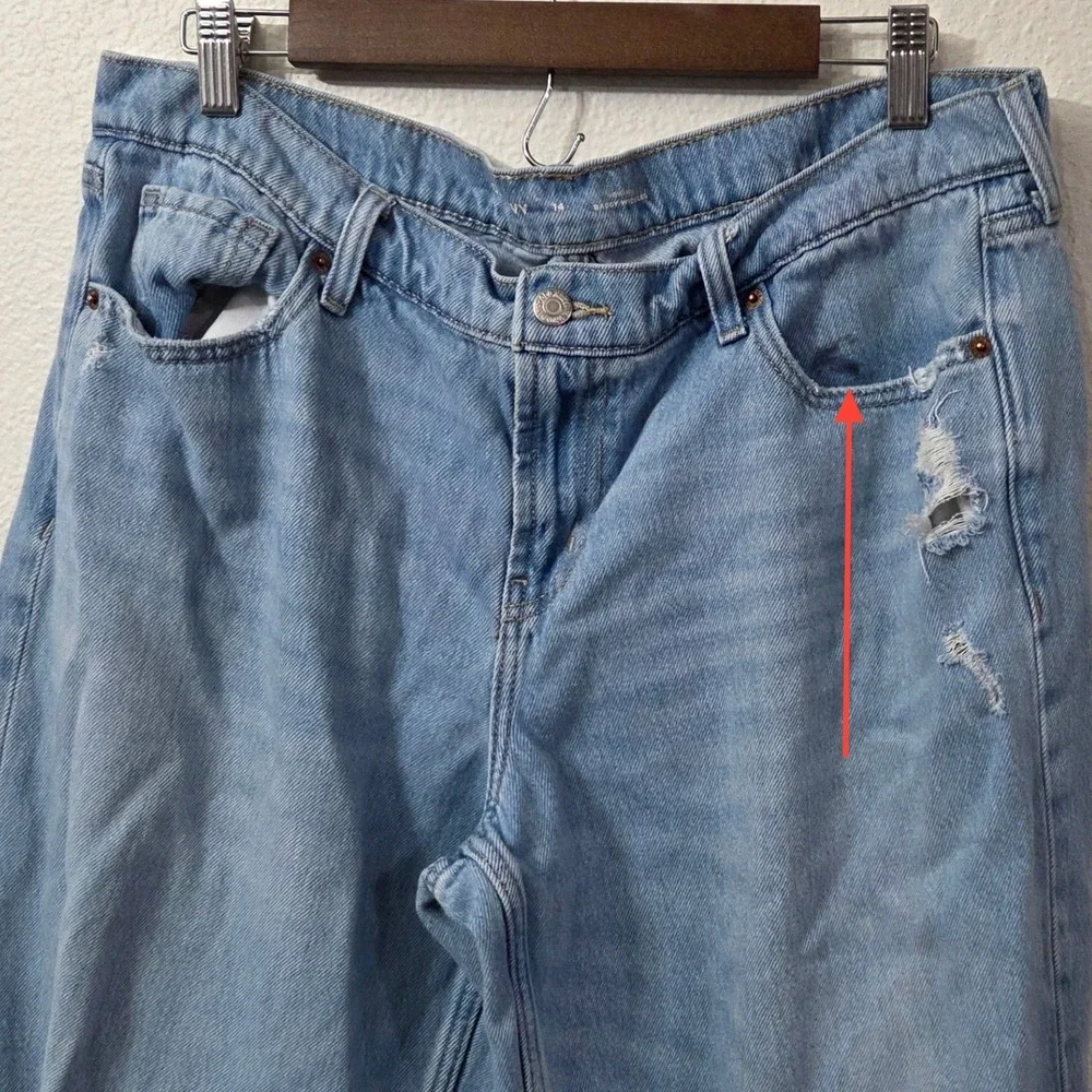 Old Navy Baggy Wide‎ leg Low Rise Jeans Light Wash Womens size 14